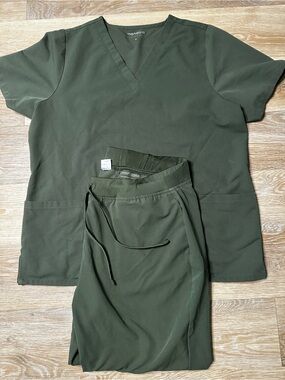 Mandala Olive Green Scrub Top and Drawstring Pants Set